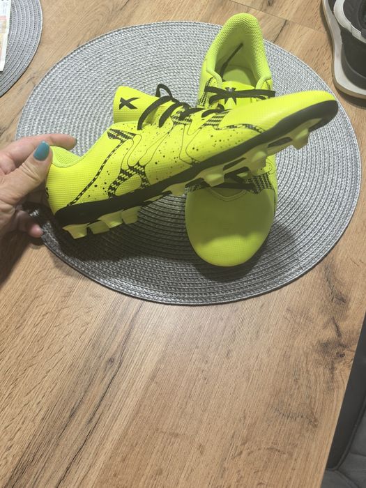 Бутонки Adidas, 38 номер Чисто нови!