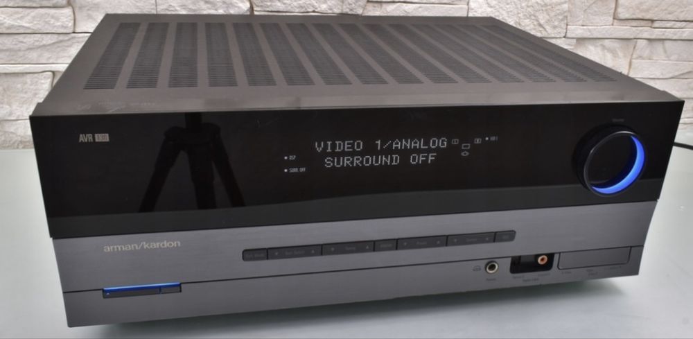 Statie audio Harman Kardon AVR 138