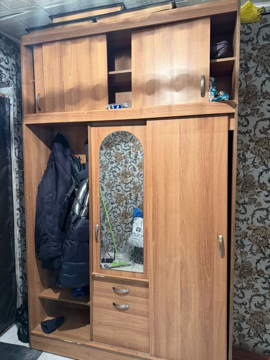 Продам шкаф 10000 б/у