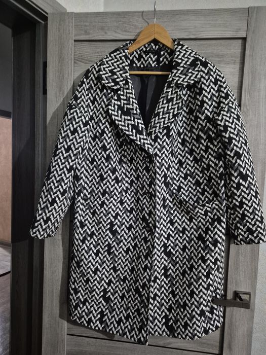 Продается пальто