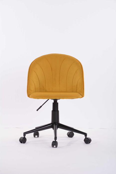 Scaun de birou, velur galben, ideal ptr copii si nu numai.