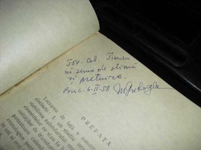 TABELELE SINCRONICE cu Dedicatie Semnata Mihail Guboglu Editia 1955