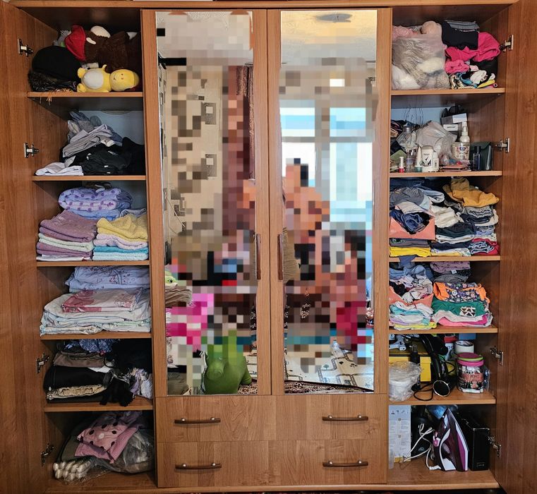 Шкаф для вещей очень вместительный