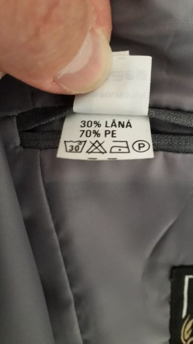 Costum barbatesc gri 46