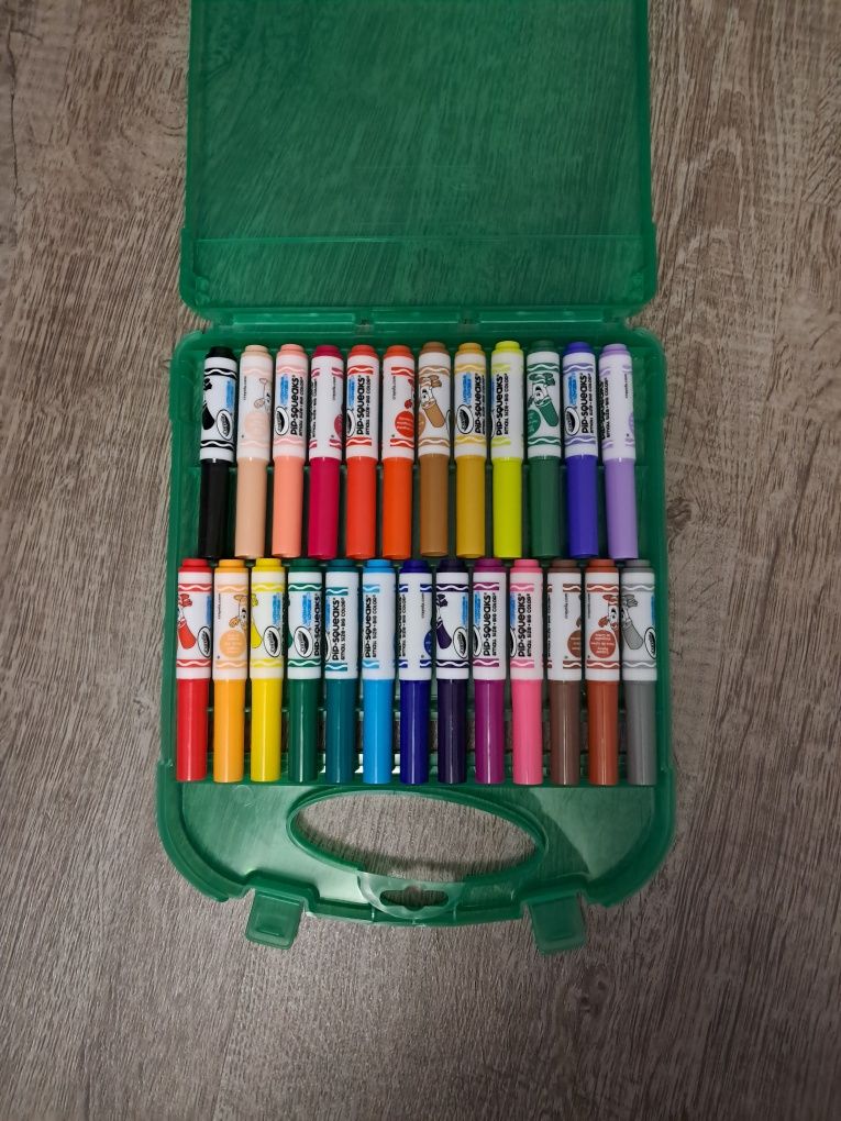 Set carioci Crayola 25 de bucăți noi , nefolosite