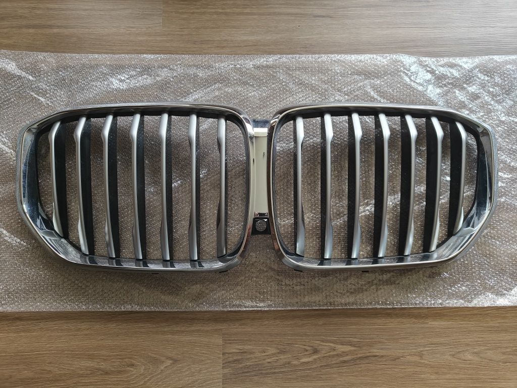 Челна решетка за BMW X5 G05