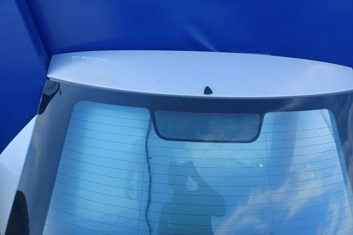 Capota portbagaj Ford Mondeo MK3  [din 2000 pana  2003] Sedan 1.8 MT