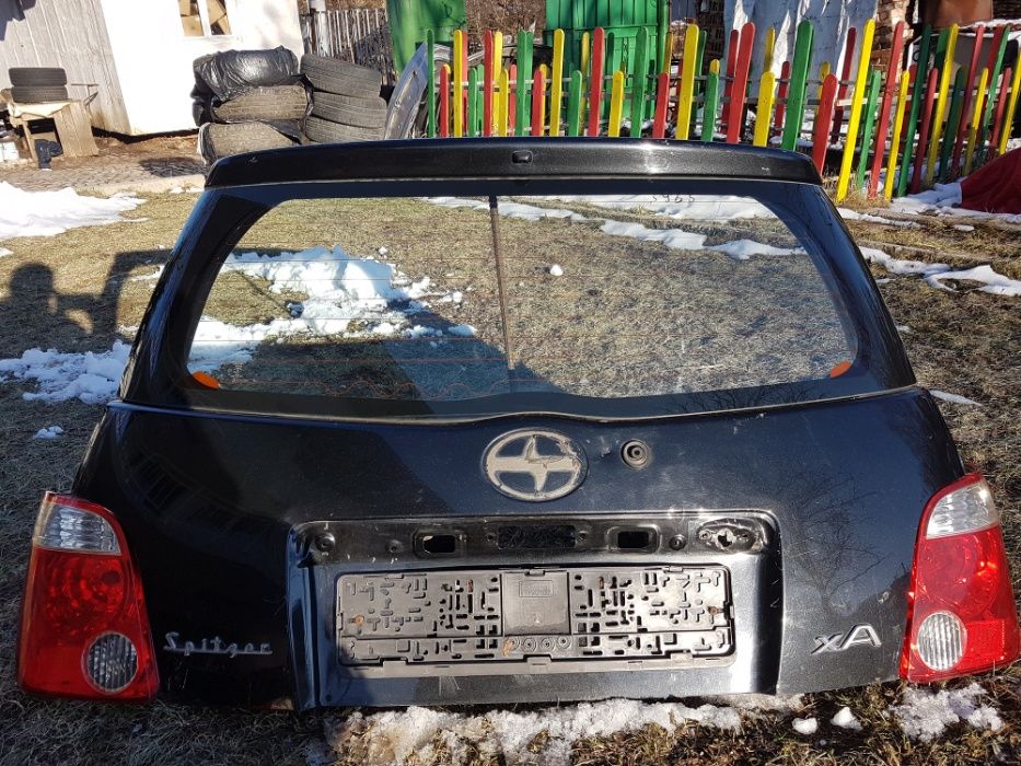 Заден капак 5та врата сцион Ха Scion Xa