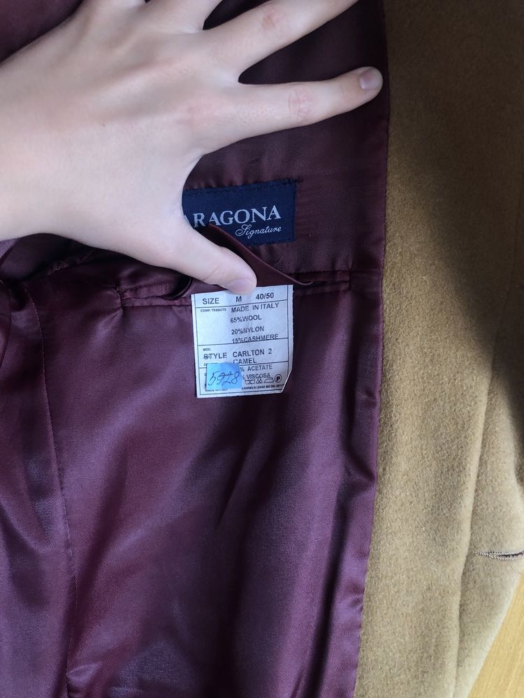Палто Aragona