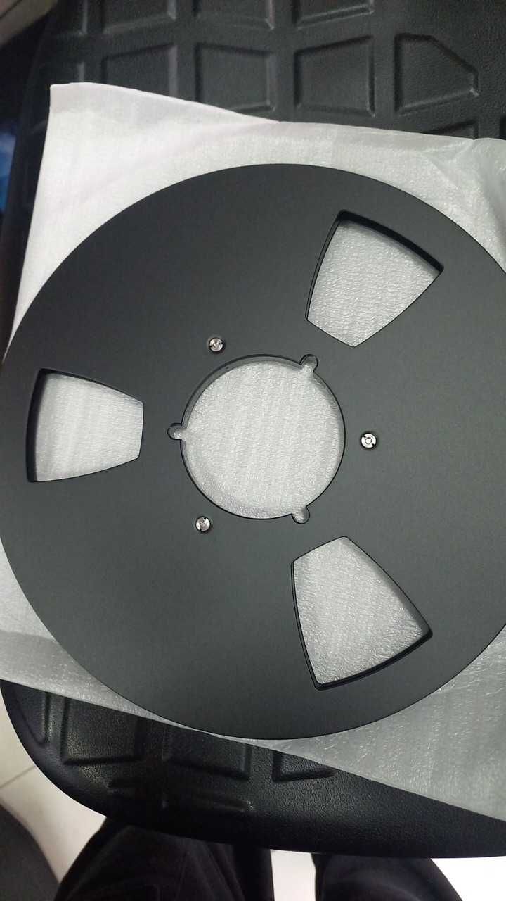 Role magnetofon metalice noi de 26,5 cm