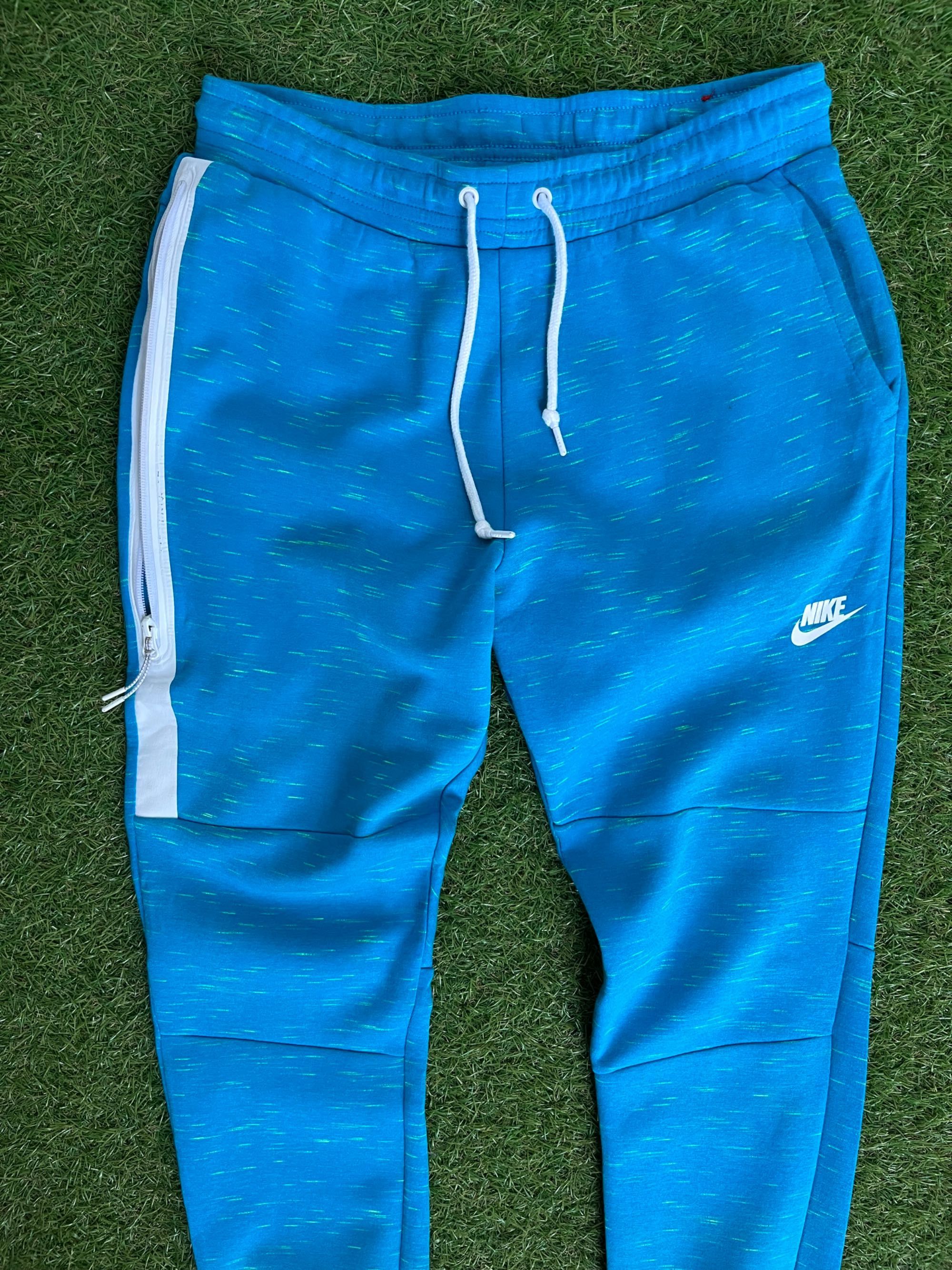 Мъжко долнище : Joggers Nike Tech Fleece Pants Tapered Teal Blue М