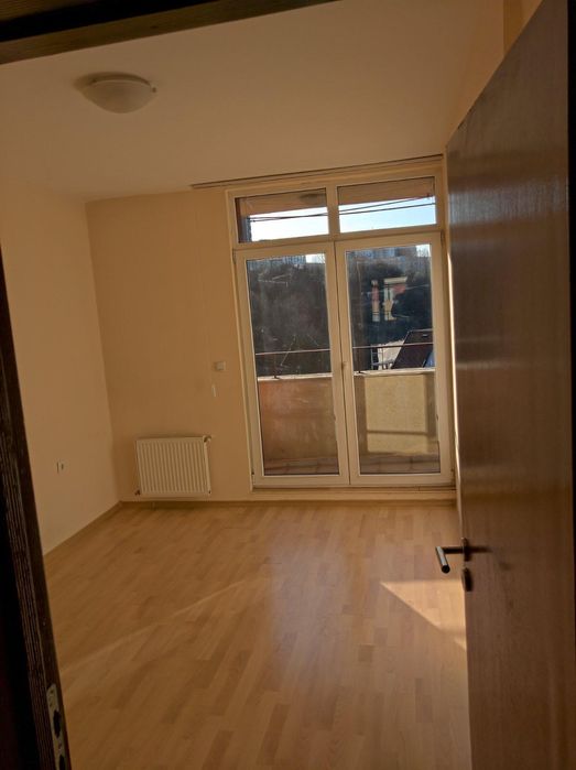 Дава се под наем Тристаен апартамент в София, Дружба 2 - 100 кв.м за 600 € - Снимка #1