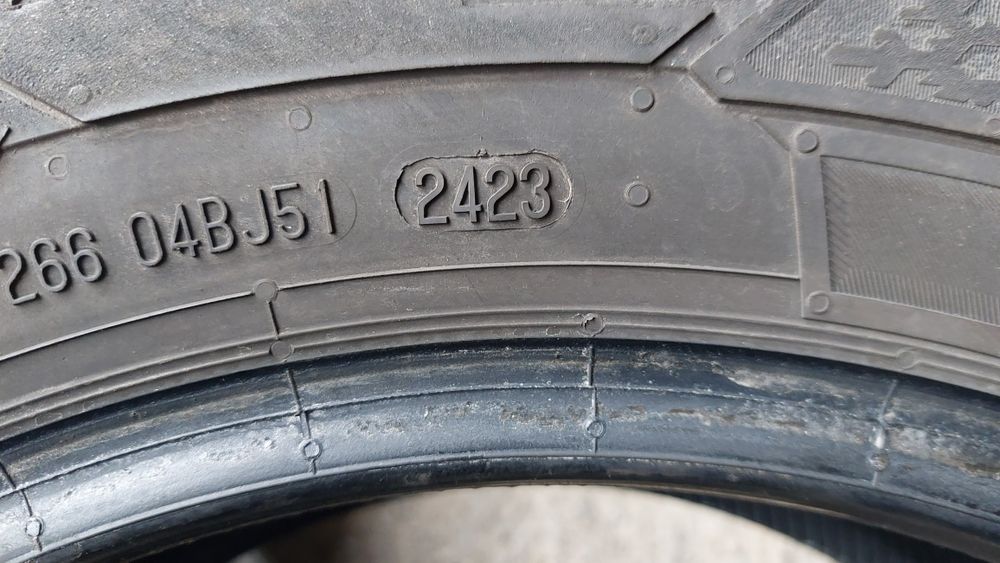 Гуми за Бус 215/65/16 C Barum Snovanis 2 броя