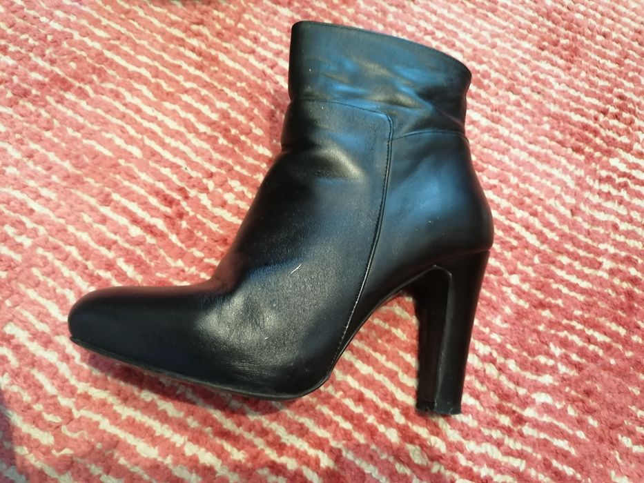 Pantofi negri cu toc pentru dama din piele marime 38 de la ninewest