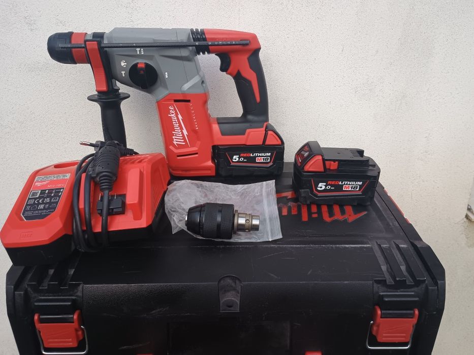 Rotopercutor milwaukee blhx impecabil.2 baterii,încărcător,cutie