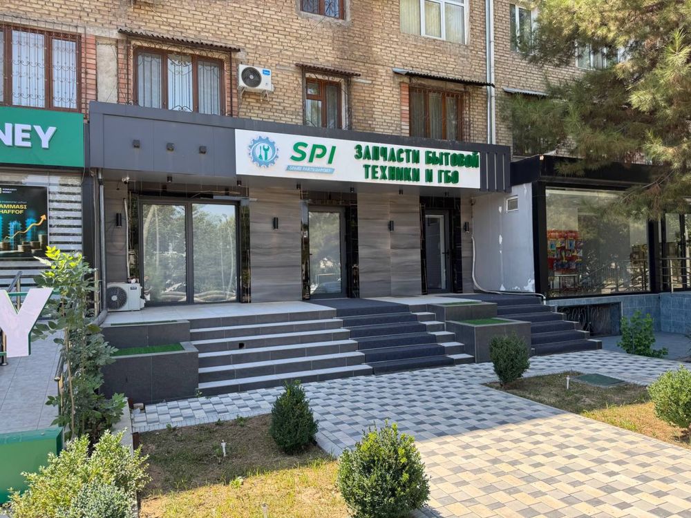Сдается в аренду помещениеВдоль дороги!Подходит под любую деятельность