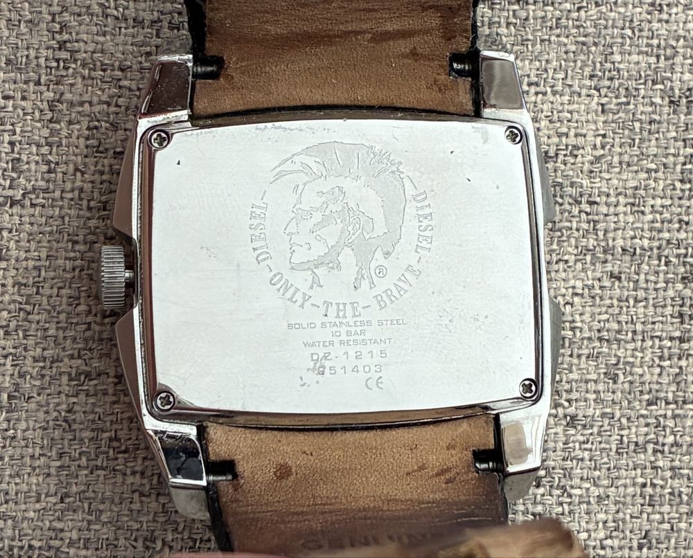 Мъжки часовник Diesel модел DZ - 1215