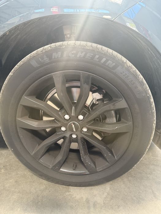 Volvo XC60 B4 MHEV Momentum ,2 l mild hybrid, 2wd