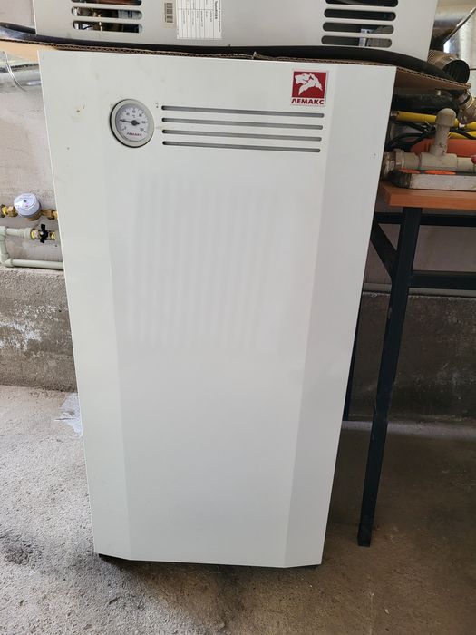 Газовый котёл .Лемакс