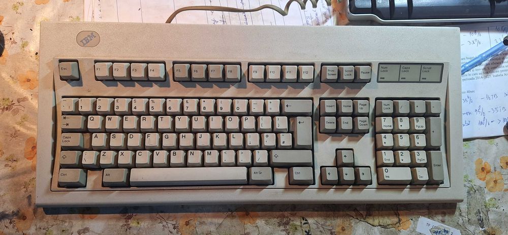 Tastatura retro IBM PS2 model M din 1995, 71G4643, colectionari