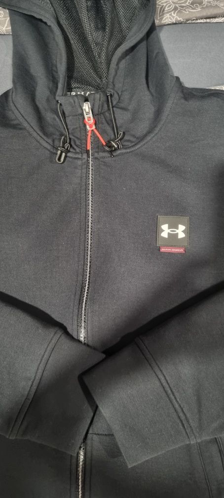 Суитшърт Under Armour
