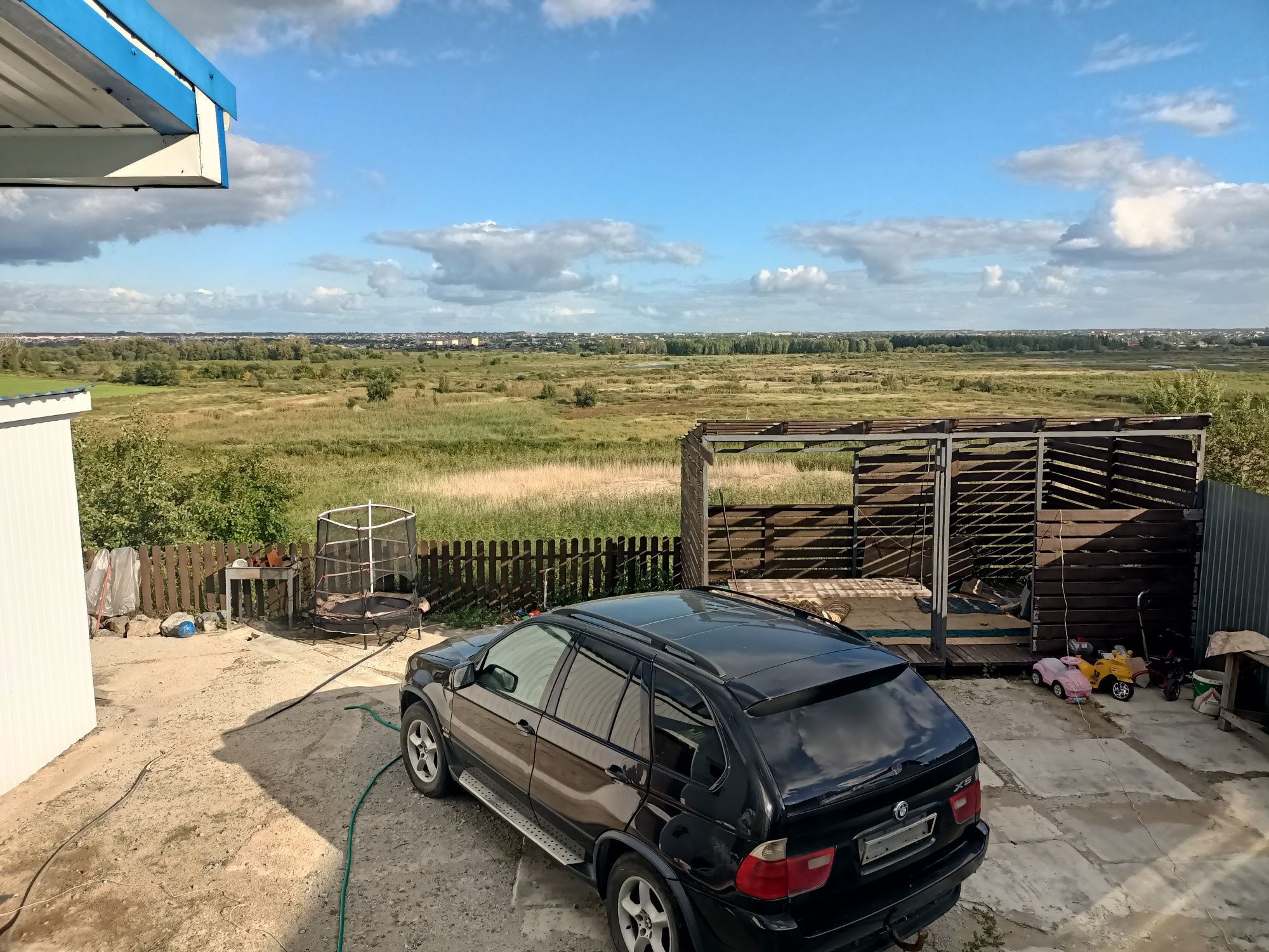 Продам 5 Ти комн дом в городе