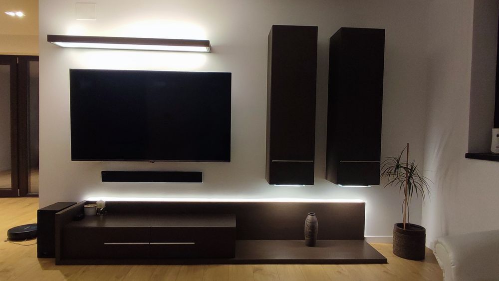 Vând mobila living și hol pantofar