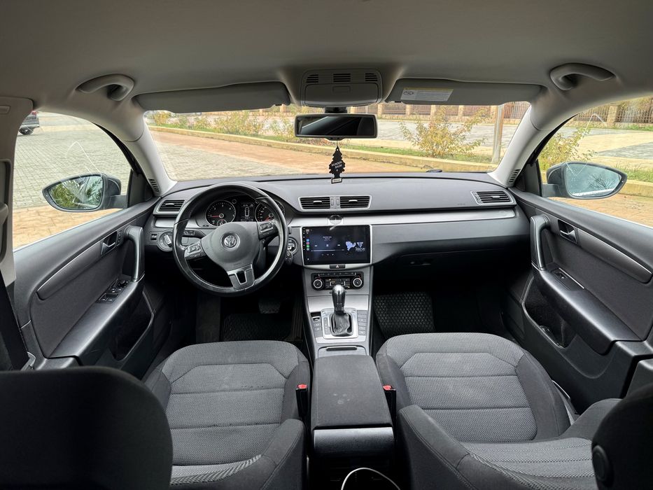 Volkswagen Passat B7 2012 2.0TDI DSG