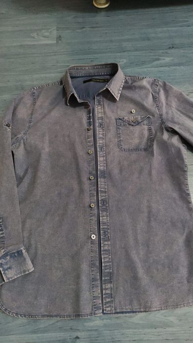 Camasa bărbați  blugi Calvin Klein Jeans Originala L. Preț FIXXXX