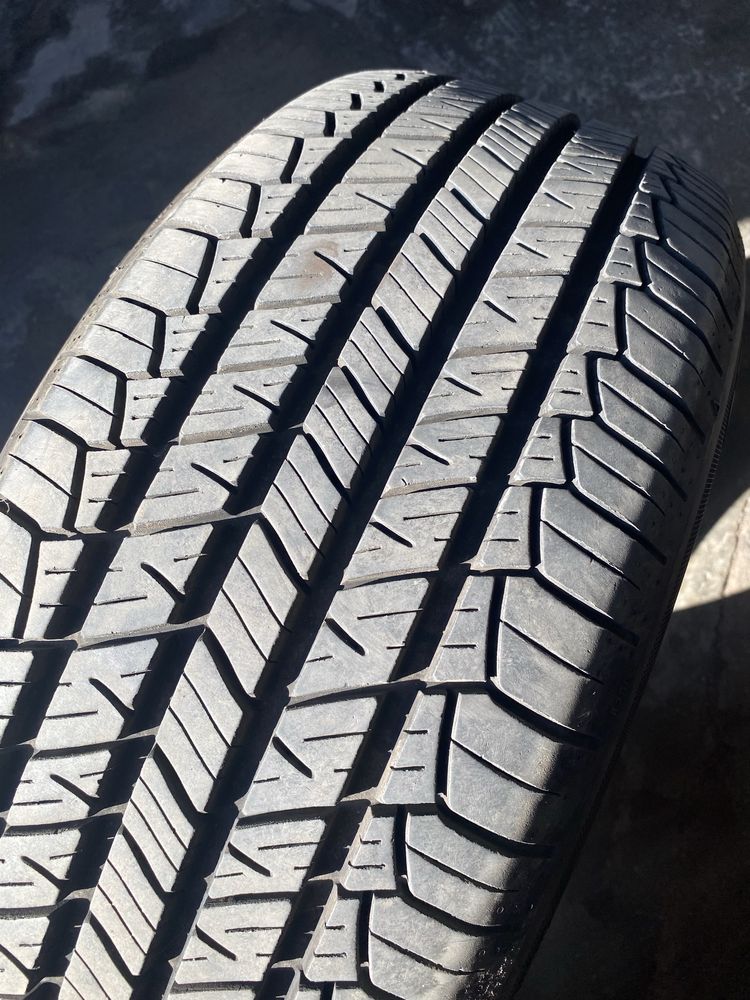 Продавам летни гуми tigar 235/60 R17 102V