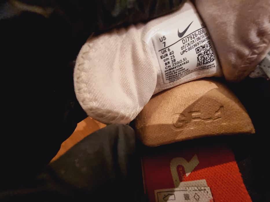 Nike gore tex marimea 40 damă nou