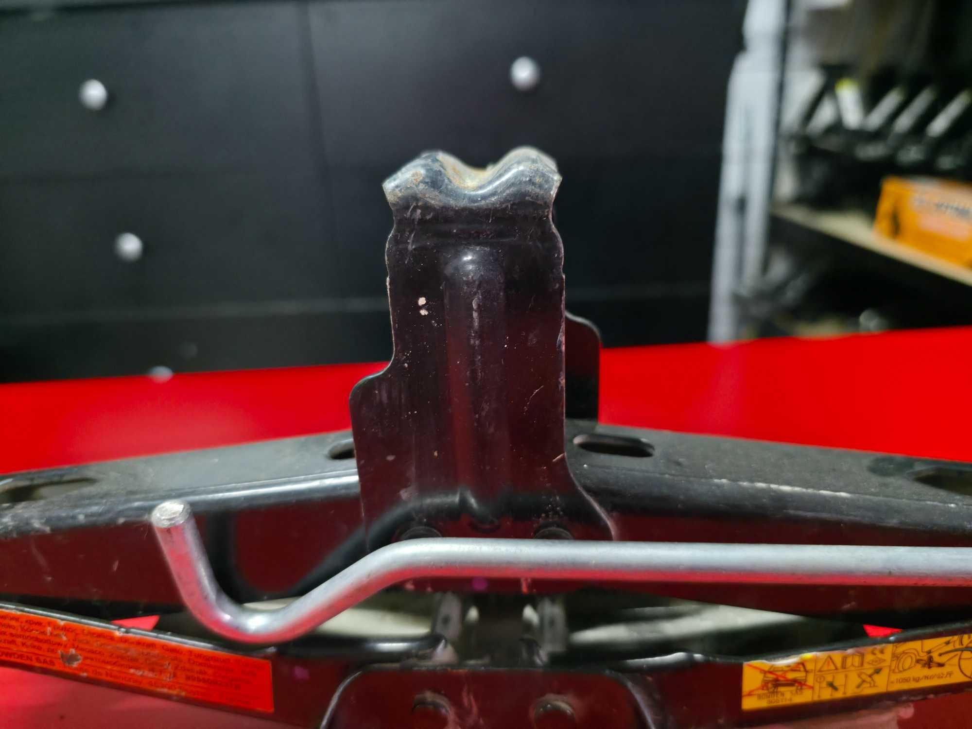 Cric Auto OEM Dacia Duster Renault Captur Nissan Juke Qashqai