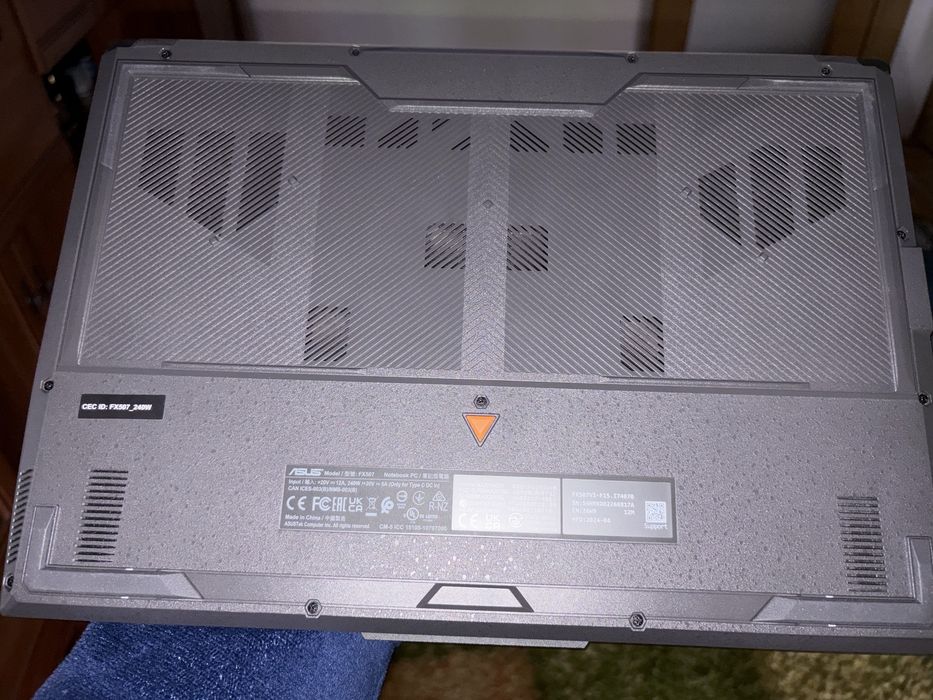 ASUS-TUF 15.6” Gaming Laptop i7 16 GB RAM NVIDIA GeForce RTX 4070 1TB