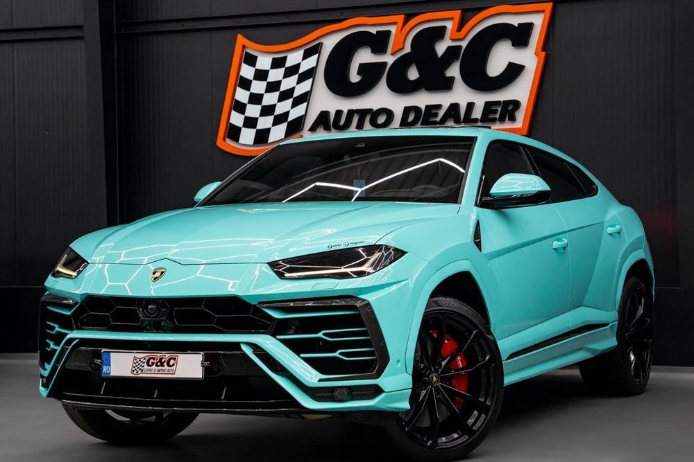 Lamborghini URUS !! Pachet CARBON // REAR SEATS ENTERTAINMENT // B&O 3D // Ceramice !!