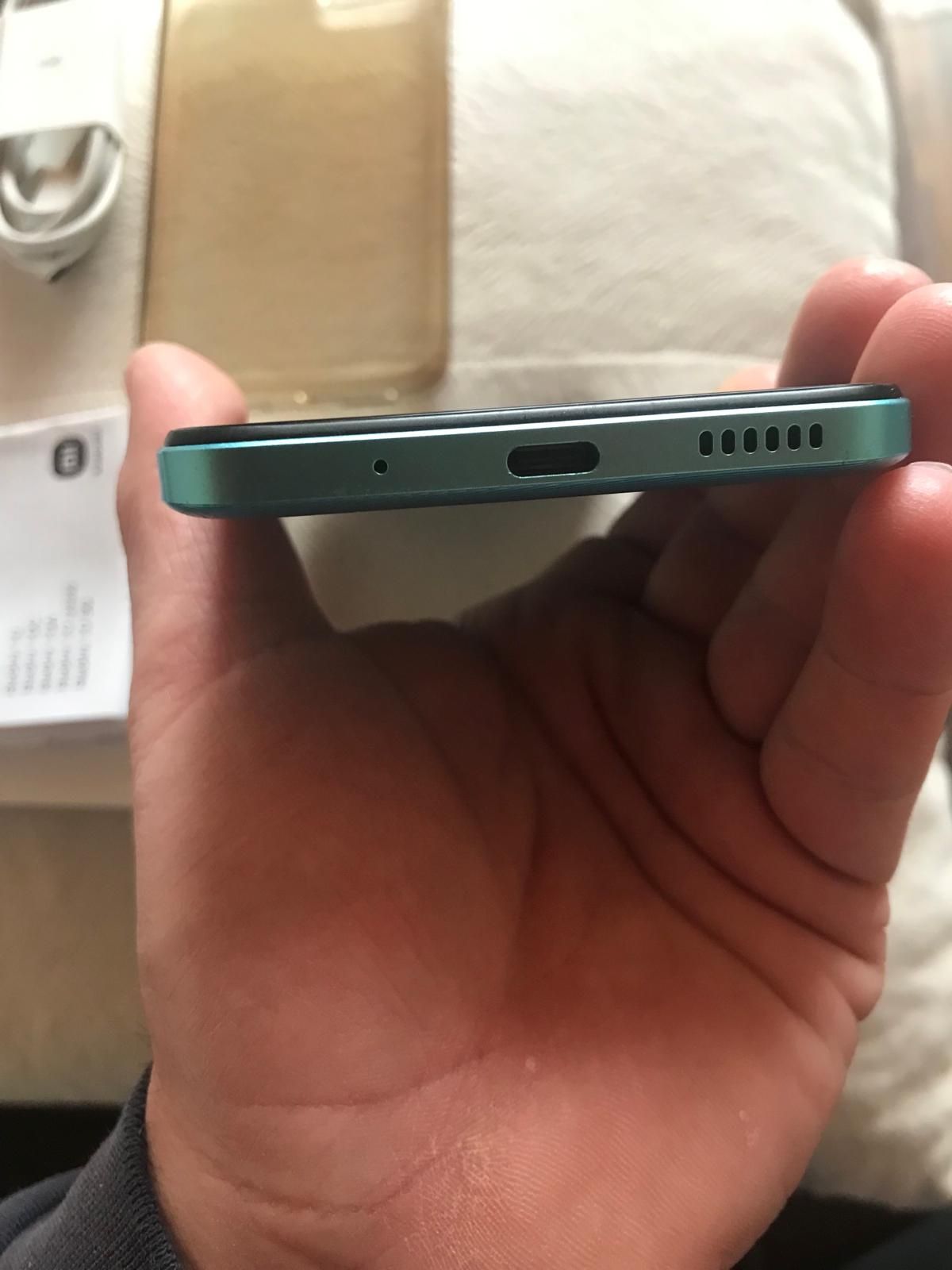 Xiaomi Redmi 10 5G -Много запазен