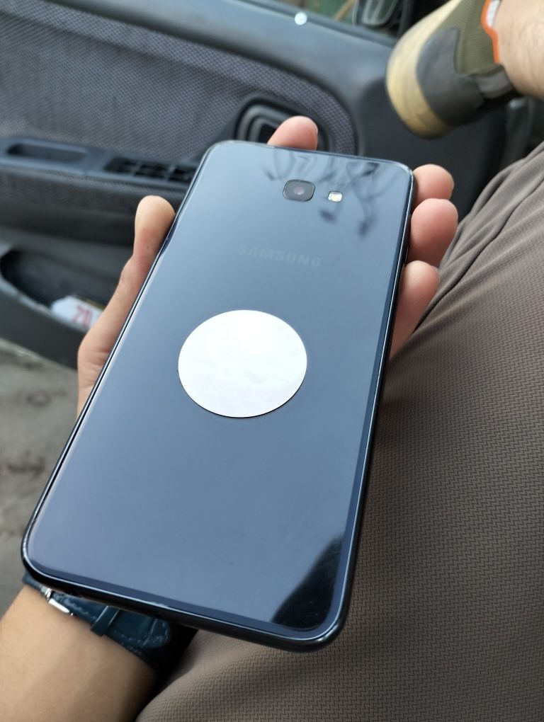 Samsung j4  4/32