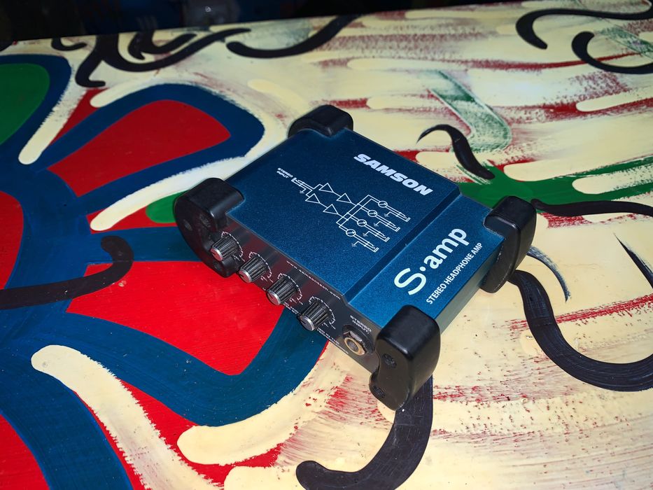 SAMSON S-amp 4 Chanel Stereo Headphone Amplifier / Усилвател Слушалки