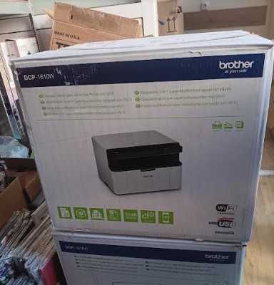 Многофункционален лазерен принтер Brother DCP-1610W 3-в-1