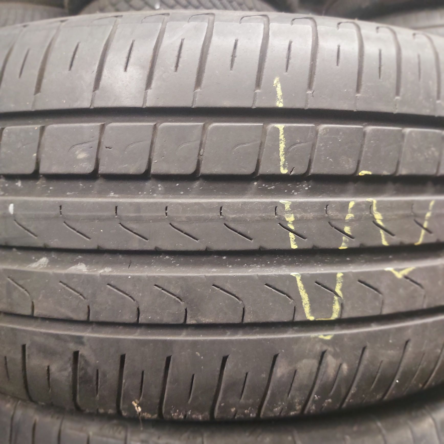 245/40/18" pirelli 2бр.гуми