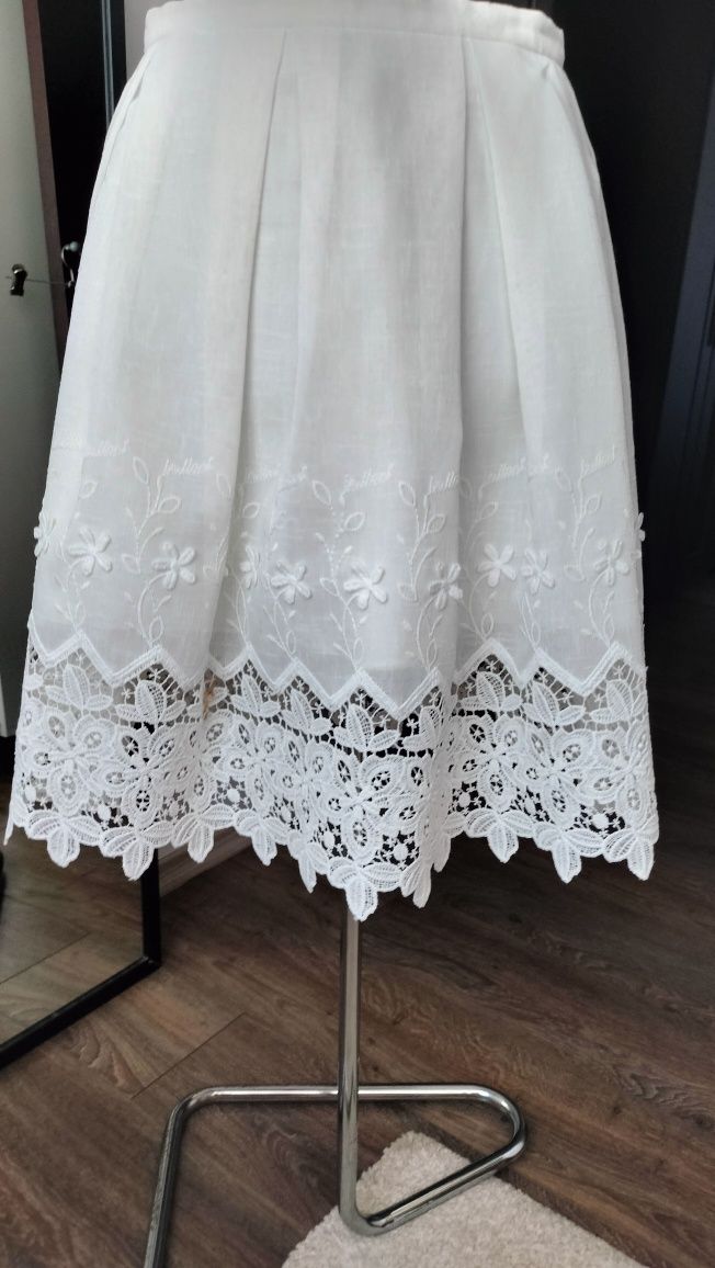 Fusta, brand românesc, mas. 36