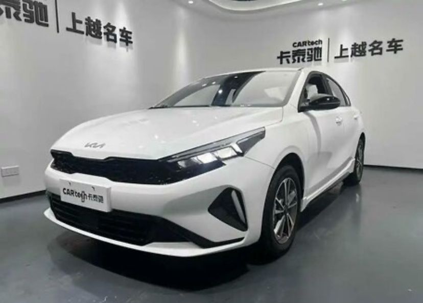 Запчасти Kia K3 по ОПТОВЫМ ЦЕНАМ бампер дверь капот багаж крыло