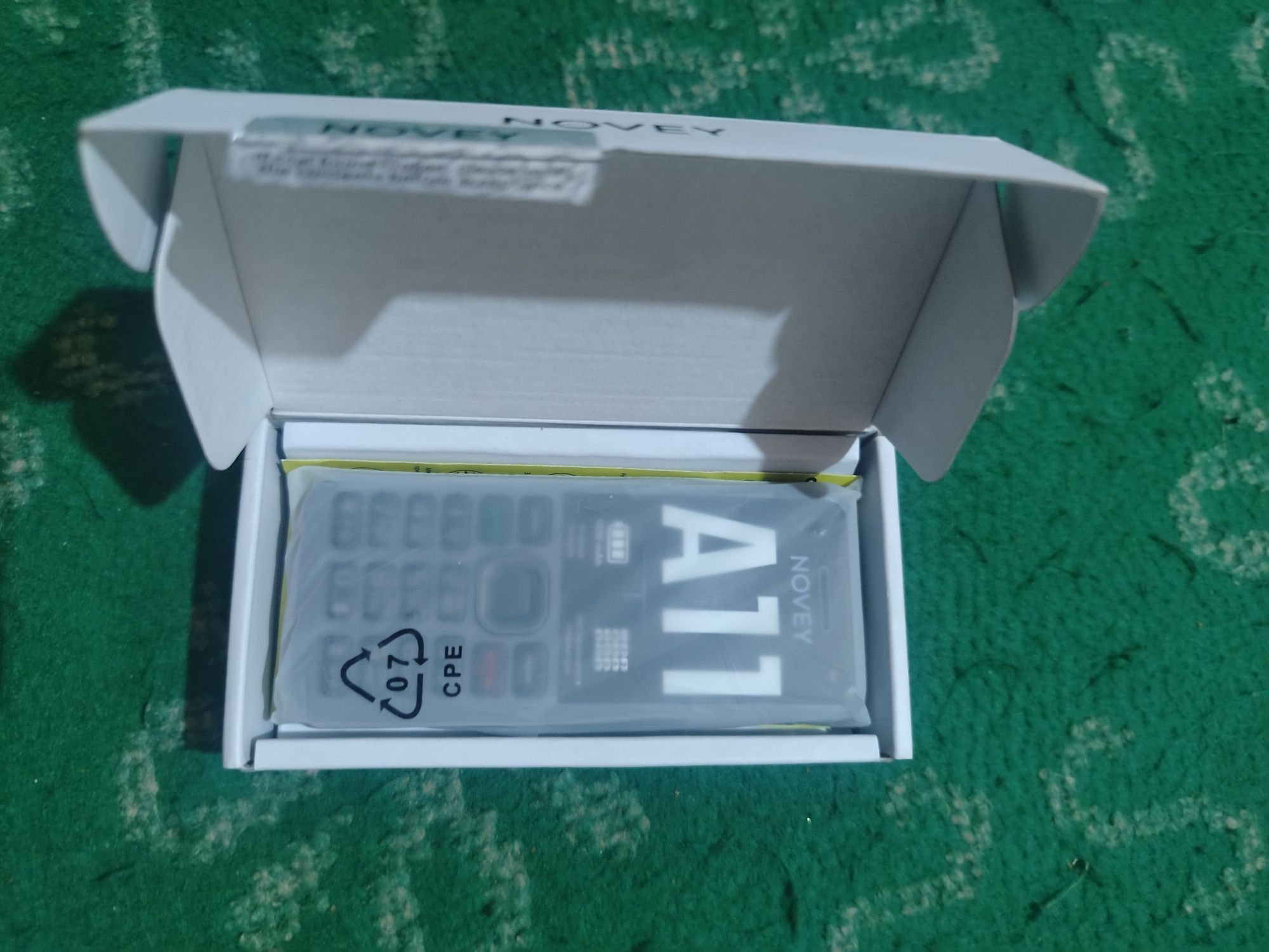 Novey A 11 telefon sotiladi