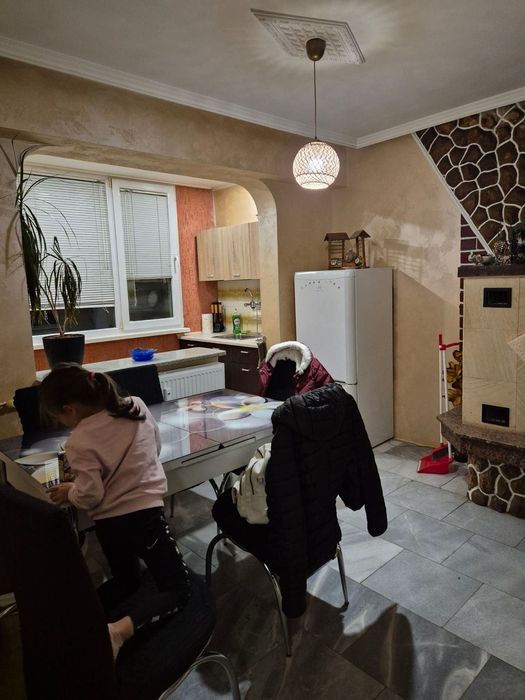 Дава се под наем Едностаен апартамент в Перник, Байкушева махала - 70 кв.м за 280.5 € - Снимка #4