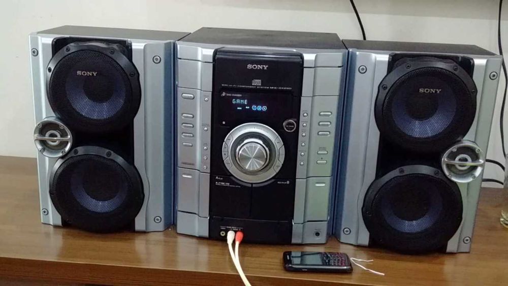 музыкальный центр Sony MHC-RV22 120 Вт.