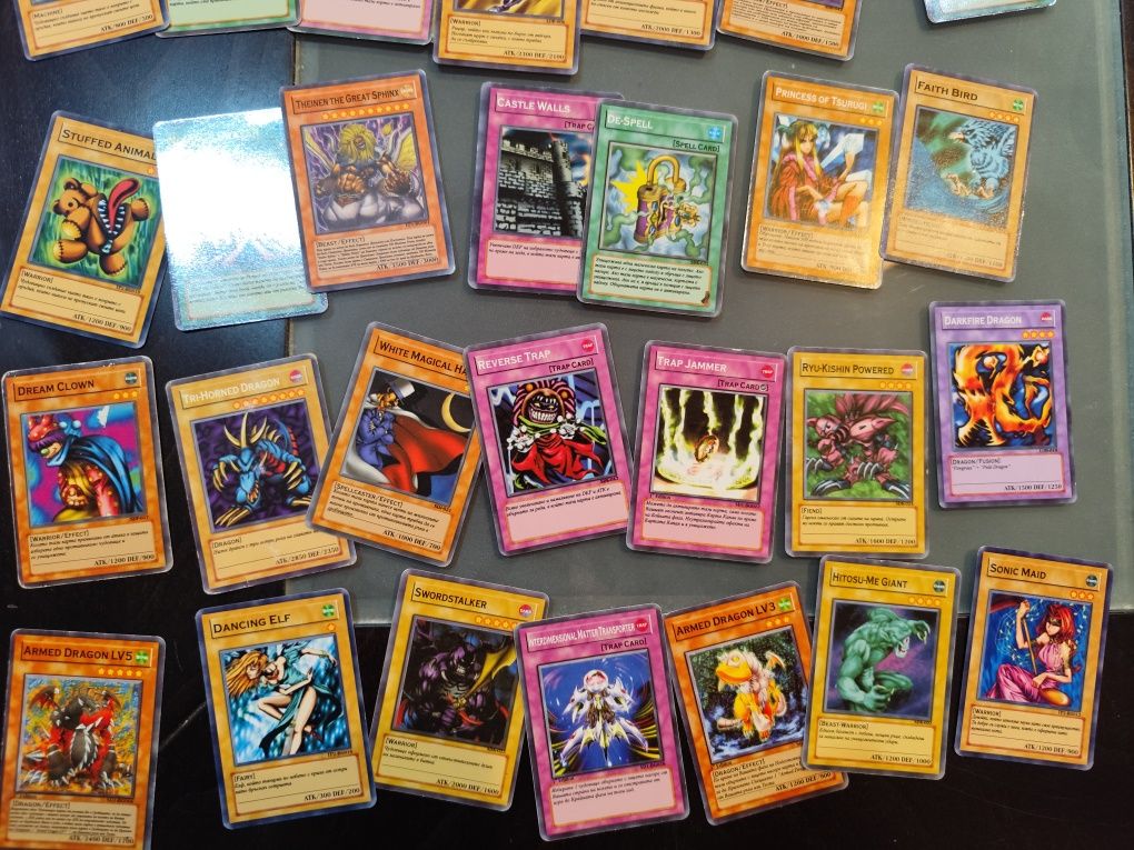Карти Yu GI OH - на български 113бр