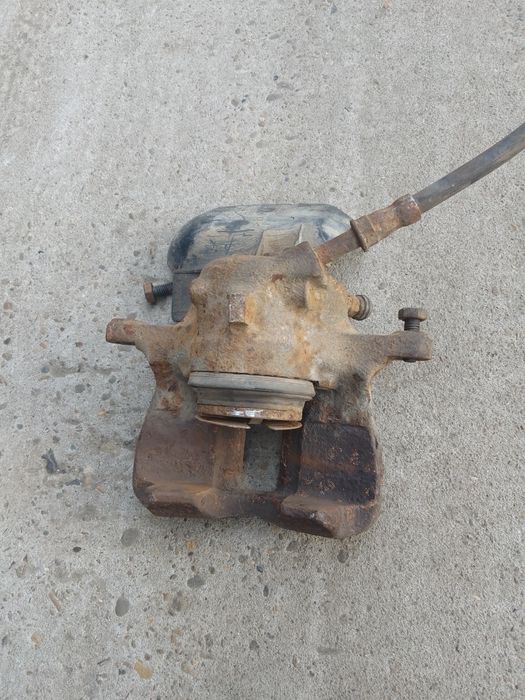 Etrier dreapta fata Volkswagen Golf 3 1.9Tdi