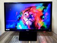 Монитор LG IPS 22" дюйма