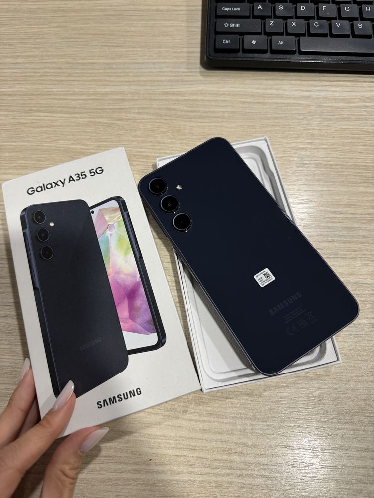 Samsung A35, 8GB, 256GB, 5G, Awesome Navy, Impecabil/CA NOU!!!
