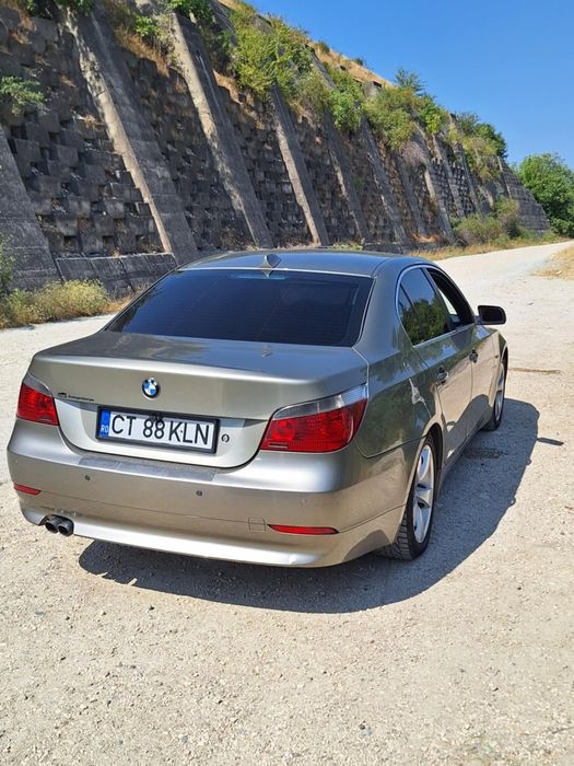 Vând BMW 530D E60