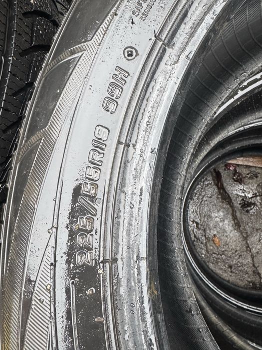 Anvelope iarna 225/55/19